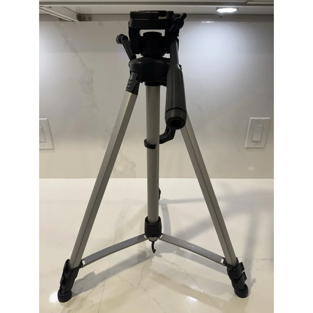 mx-2000P Tripod